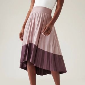 Athlete Swing Forward Pleated Skirt